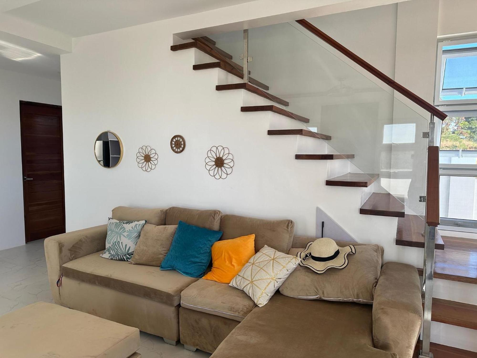 Casa Amores: Camaya Coast Mariveles Dış mekan fotoğraf